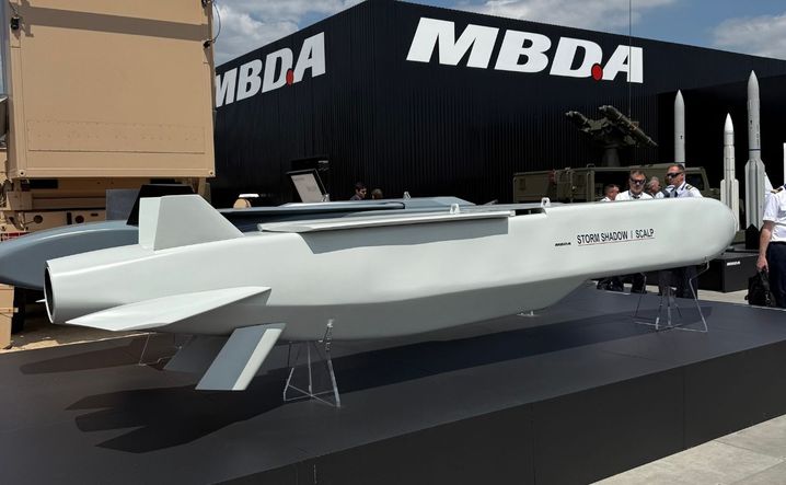 Un missile de croisière Scalp, dont la portée est de l'ordre de 500 kilomètres. 