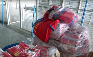 Les faux maillots de l'Espagne ont été saisis à Dunkerque.