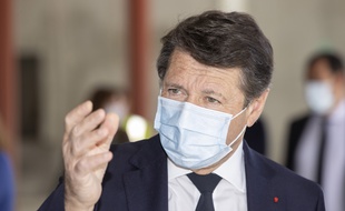 Le maire de Nice Christian Estrosi, le 7 mai 2021