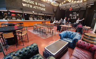 The balck lab, à Wasquehal, près de Lille.