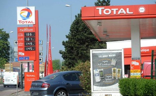 Une station service Total à Nancy en avril 2011.