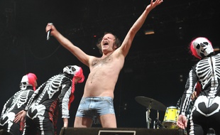 Le chanteur Philippe Katerine chantera pour les Rockeurs ont du cœur samedi 16 décembre.