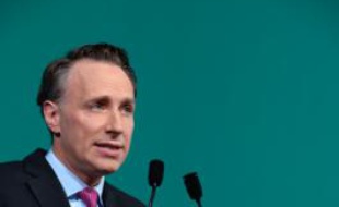 Thomas Buberl, directeur général délégué, à Paris le 27 avril 2016