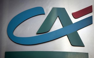 Le Crédit Agricole a annoncé lundi avoir engagé des négociations exclusives avec l'établissement hellène Alpha Bank en vue de la cession de sa filiale Emporiki, qui lui coûterait 550 millions de plus mais permettrait de clore définitivement sa douloureuse aventure grecque.