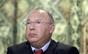 Le président du Conseil français du culte musulman (CFCM), Dalil Boubakeur à Paris, le 30 juin 2013