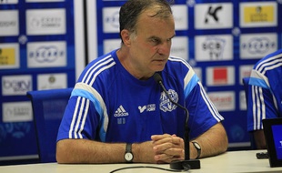 Marcelo Bielsa en conférence de presse après le match Bastia-OM le 9 août 2014.