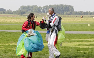 Le record de France de chute libre a été battu à Bondues, près de Lille.