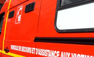 Percuté par une voiture, un bus scolaire a pris feu avec 33 enfants à son bord, dans le Doubs. Aucun enfant n'a été blessé. L'un des passagers de la voiture est décédé. (Illustration)