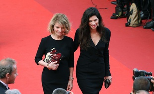 Nicole Garcia et la réalisatrice Maïwenn à l'anniversaire du Festival de Cannes en mai 2017.