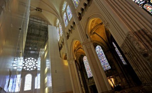 La cathédrale de Chartres lors des travaux de restauration le 15 septembre 2015