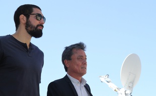 Nikola Karabatic et son avocat, le 18 juin 2015.