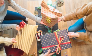 Soyez préparé à recevoir les cadeaux les plus loufoques…