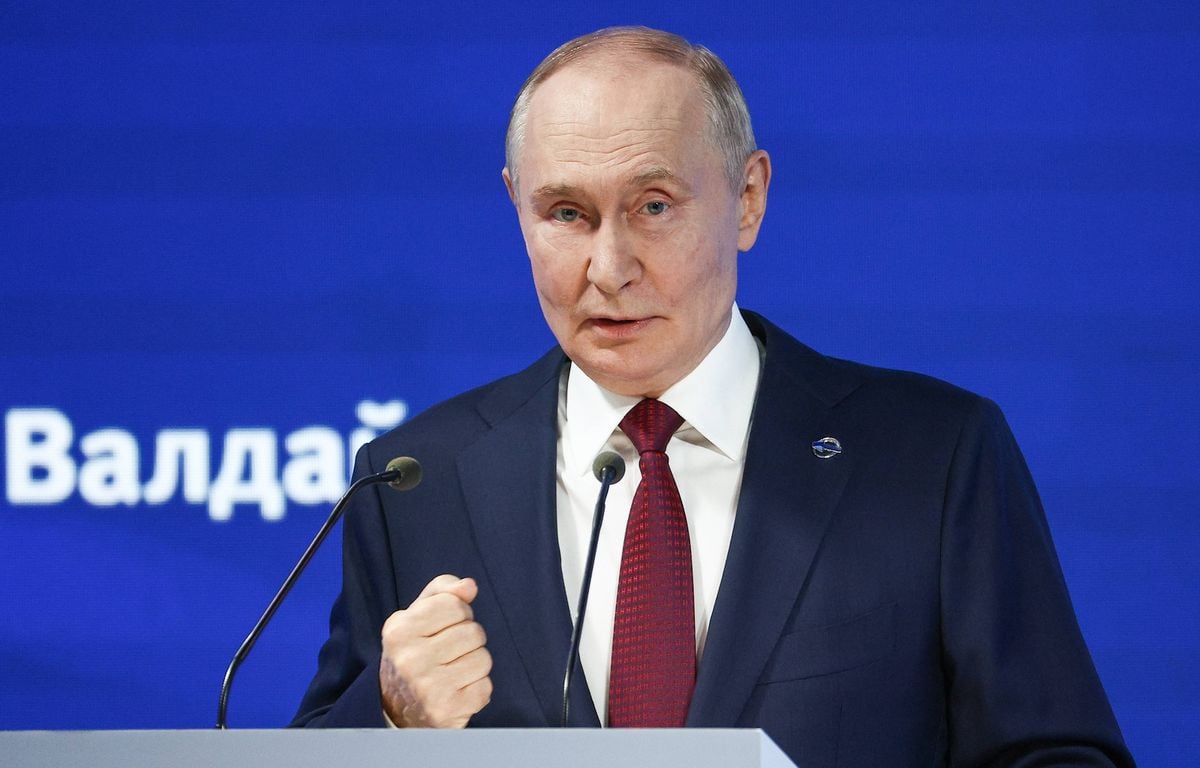 Guerre en Ukraine : Poutine menace de « répondre » à l'Europe, Macron veut accroître la pression sur la Russie