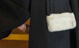 Les trois prévenus ont été maintenus en détention.