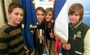 Johan, Léanna, Wendy et Valentin ont sauvé leur chauffeur de bus scolaire.