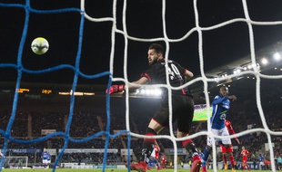 En Ligue 1, le Racing club de Strasbourg joue à un niveau supérieur forcément plus beau, mais dans l'élite et dans un stade plus rempli, il n'y a pas que des avantages.