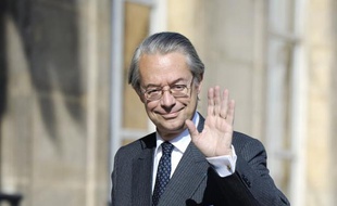 Le président UMP de la commission des Finances, Philippe Marini et sa rapporteure générale PS, Nicole Bricq ont dénoncé jeudi devant la presse un projet de budget pour 2012 "vidé de sa substance" et déjà "dépassé" par l'annonce par Nicolas Sarkozy d'un nouveau plan de rigueur.