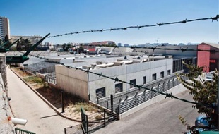 Le centre de rétention administrati du Canet, dans le 14e arrondissement.