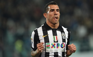 Carlos tevez, attaquant de la juventus de Turin, le 18 avril 2015 contre la Lazio de Rome.