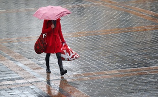 Les Hauts-de-France placés en alerte orange aux fortes pluies par Météo France.