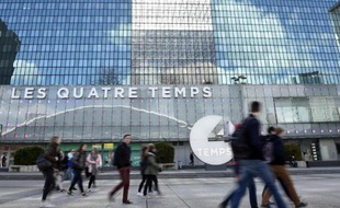 Façade du centre commercial Les Quatre Temps à La Défense, près de Paris, le 1er avril 2015