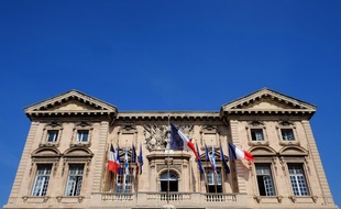 La façade de la mairie de Marseille, en mars 2014.