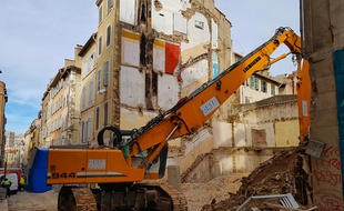 Huit personnes sont mortes sous les décombres d'immeubles effondrés rue d'Aubagne à Marseille