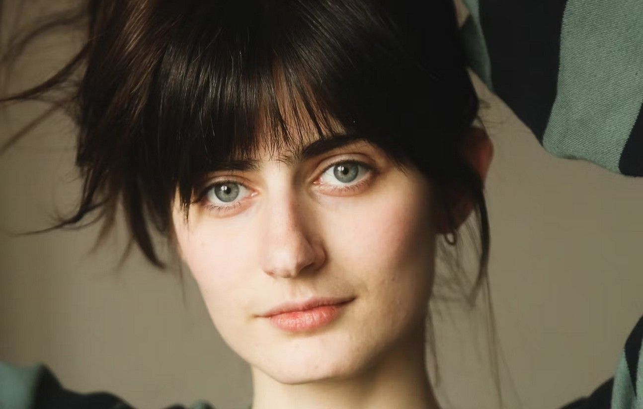 « Important person Academy » : Marguerite annonce la sortie de « Les filles, les meufs », son premier single thumbnail