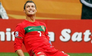 Le Portugais Cristiano Ronaldo va tenter d'inscrire un second but dans le Mondial après son coup de chance contre la Corée du Nord, le 21 juin 2010