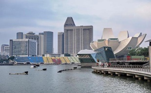 Vue de la promenade de Marina Bay à Singapour, le 4 mars 2014