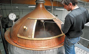 La brasserie Lepers, à la Chapelle d'Armentières (59), qui produit notamment la bière de l'Angelus.