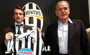 Jean-Claude Blanc (à gauche) avec son prédecesseur, Giovanni Cobolli Gigli, en 2006