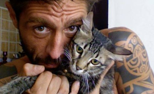 Fabiano Antoniani, 39 ans, était un symbole de la lutte pour l'euthanasie en Italie. Celui qui était connu sous le nom de DJ Fabo a choisi de partir mourir en Suisse, en février 2017.