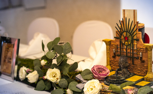 Qu'elle reflète vos passions, vos origines culturelles ou vos rêves, votre décoration de mariage doit être à votre image.
