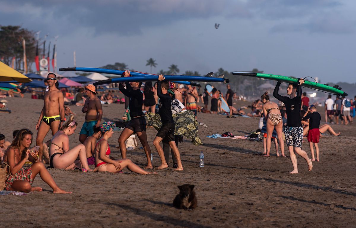 Bali : Pour se « protéger », l'île impose désormais une taxe aux touristes étrangers