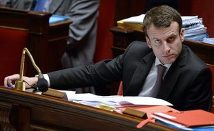 Le ministre de l'Economie française lors des débats à l'Assemblée sur la loi "pour la croissance et l'activité" le 14 février 2015.