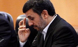 L'Iran est prêt à abandonner l'enrichissement d'uranium à 20% s'il reçoit des grandes puissances la "garantie" qu'elles lui fourniront le combustible nucléaire dont il a besoin, a déclaré le président iranien Mahmoud Ahmadinejad, selon le site de la présidence.