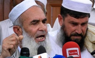 L'ingénieur polonais enlevé fin septembre au Pakistan par des talibans a appelé à la libération des combattants islamistes emprisonnés par le gouvernement pakistanais, dans une vidéo diffusée mardi par des médias polonais.
