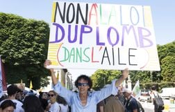 Une pétition contre la loi Duplomb réunit 500.000 signatures, du jamais-vu