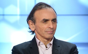 Eric Zemmour, le 30 mars 2014, sur le plateau d'iTélé.
