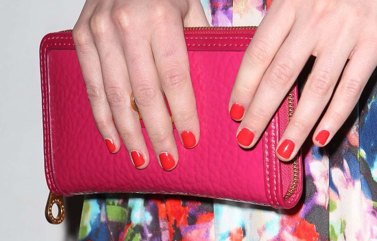 Quelles alternatives aux vernis semi-permanents bientôt interdits ?