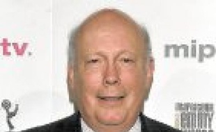Le réalisateur Julian Fellowes.