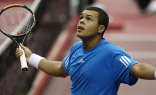 Le tennisman français Jo-Wilfried Tsonga, vainqueur de Radek Stepanek en Coupe Davis, le 6 mars 2009, à Ostrava.