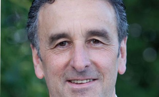 Bernard Delcros, président de la communauté de communes du pays du Murat, à l'initiative de ce projet de télétravail