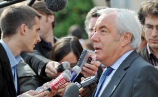 Le conseil des ministres a donné mercredi son feu vert au chantier du redécoupage des circonscriptions législatives, le premier depuis deux décennies, qui devrait conduire, dans un an, une vingtaine de départements à perdre ou gagner des députés.