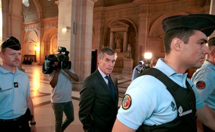 Jérôme Cahuzac, à son arrivée au tribunal.
