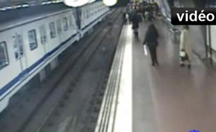 Capture écran de la vidéo, vue dans le métro de Madrid.