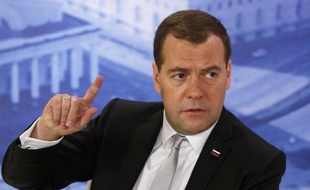Le Premier ministre russe Dmitri Medvedev, le 20 juin 2014 à Saint-Pétersbourg