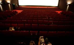 Illustration d'une salle de cinéma.