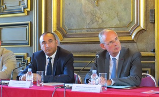 Le préfet de police des Bouches-du-Rhône Laurent Nunez et le préfet de la région Paca Stéphane Bouillon luttent ensemble contre la radicalisation.